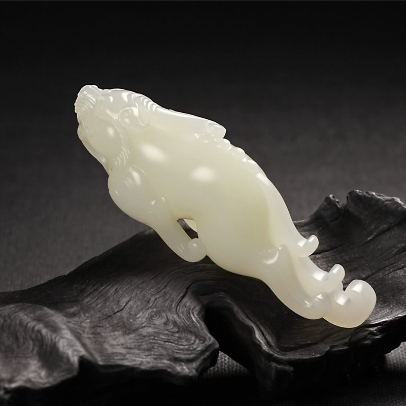 白玉把件-辟邪兽